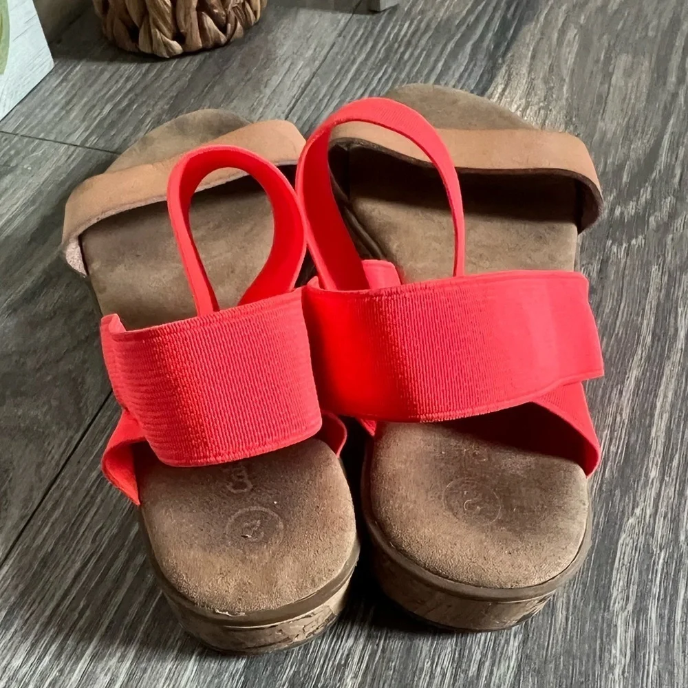 Cat & Jack Neon Orange & Tan Casual Kids’ Boho Sandals. Size 2